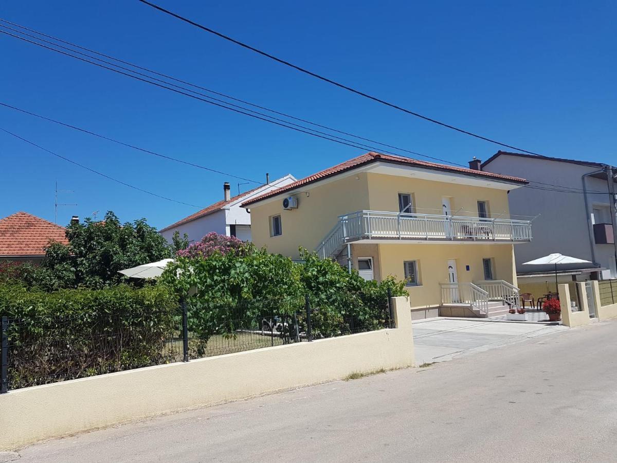 Ruza Apartmani Zadar Ngoại thất bức ảnh