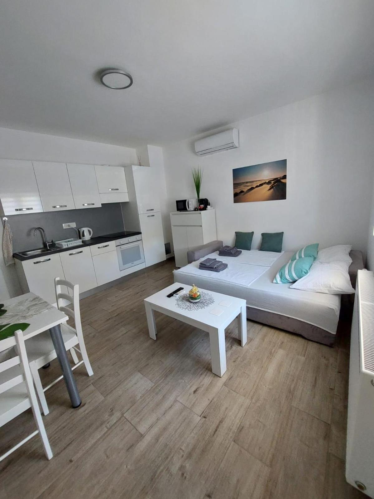 Ruza Apartmani Zadar Ngoại thất bức ảnh